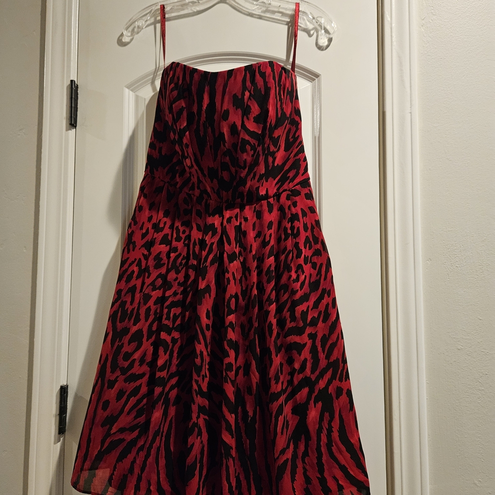 White House Black Market Red and Black Pleated Tiered Dress